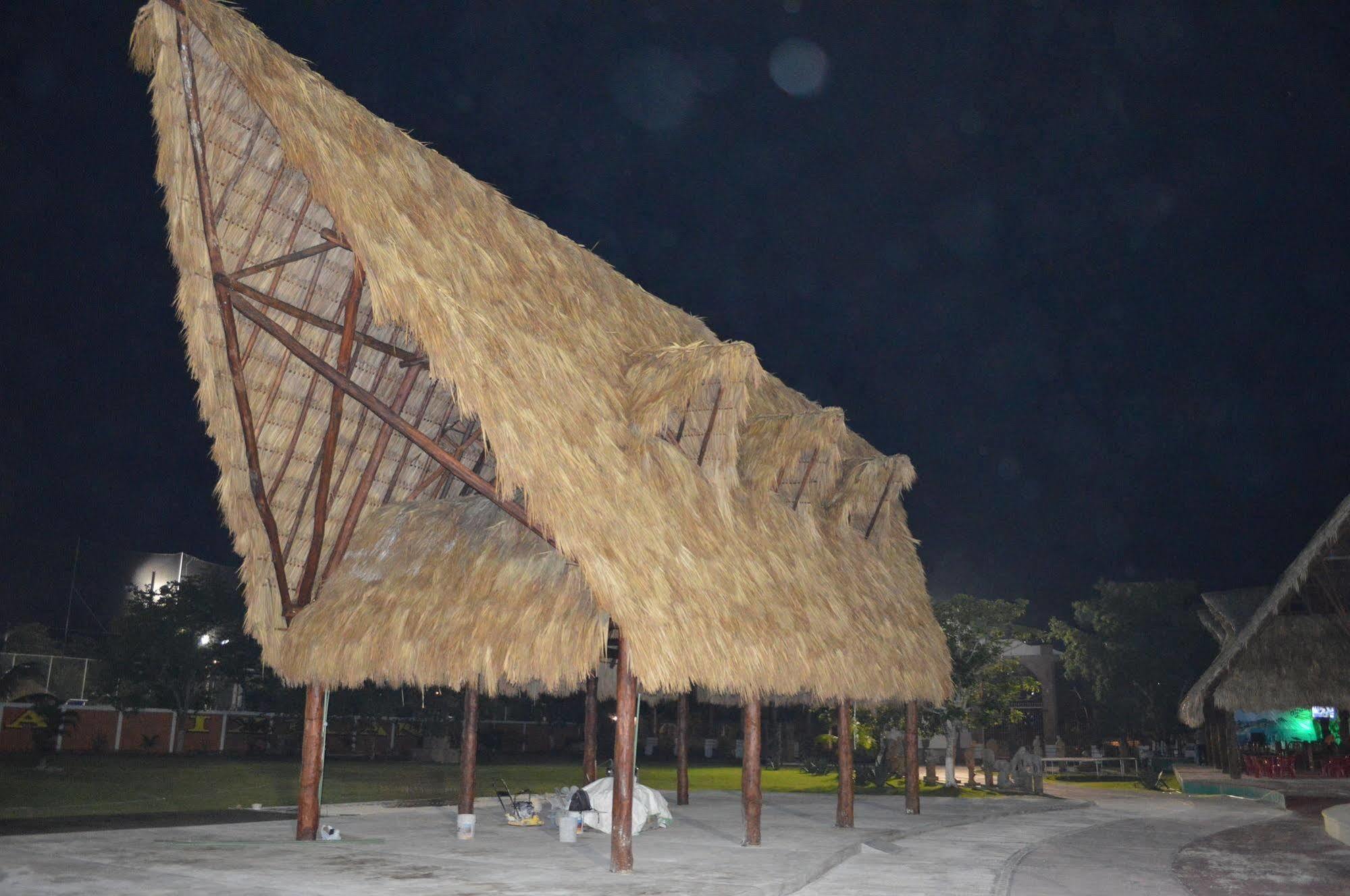 Hotel Hacienda Ixtlan Cozumel Exteriér fotografie